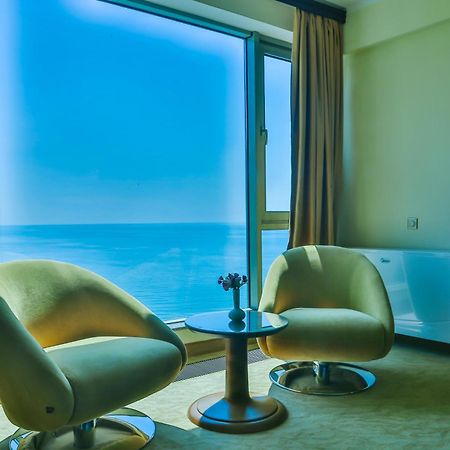 Castello Mare All Inclusive Resort باتومي المظهر الخارجي الصورة