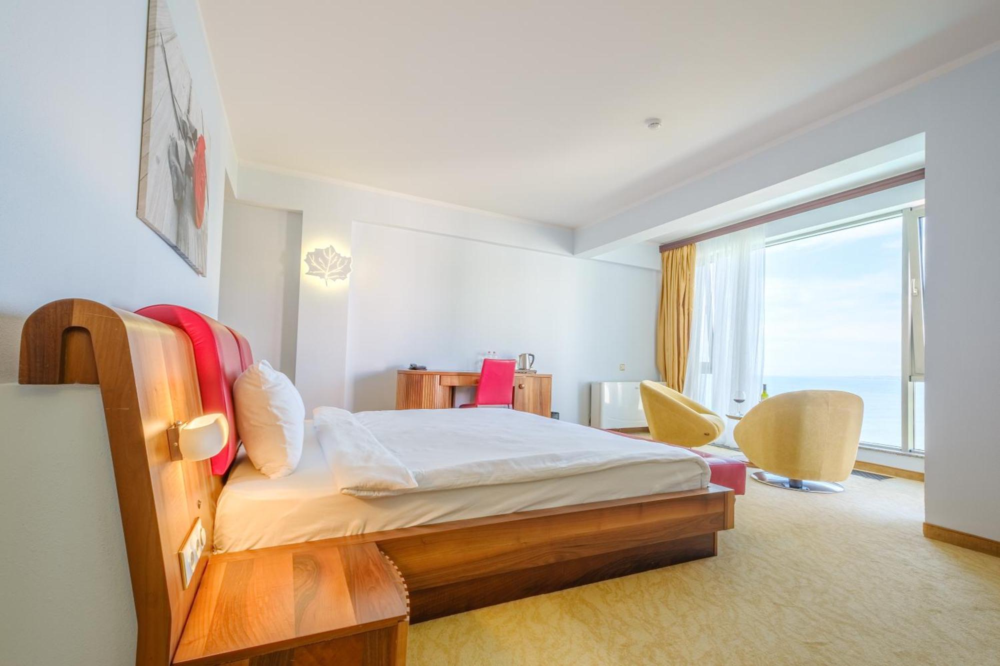 Castello Mare All Inclusive Resort باتومي المظهر الخارجي الصورة