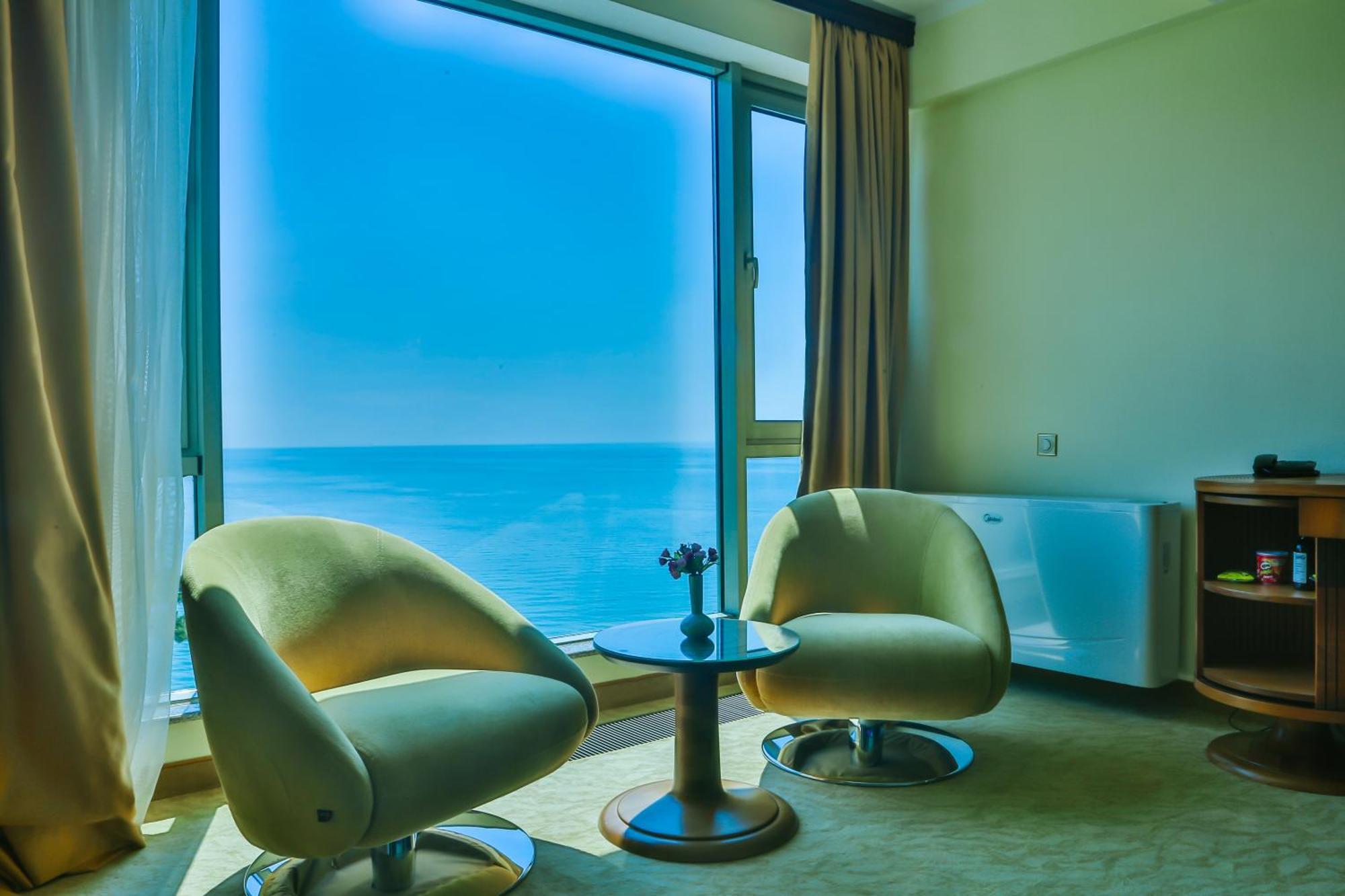 Castello Mare All Inclusive Resort باتومي المظهر الخارجي الصورة